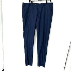 Mario casas NWOT dress pants men’s 56 US 40